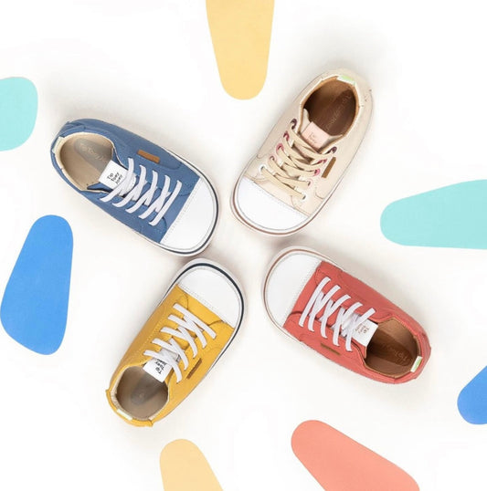 🦶 Guia Prático: Como escolher a marca de sapato perfeita para o pé do seu filho?