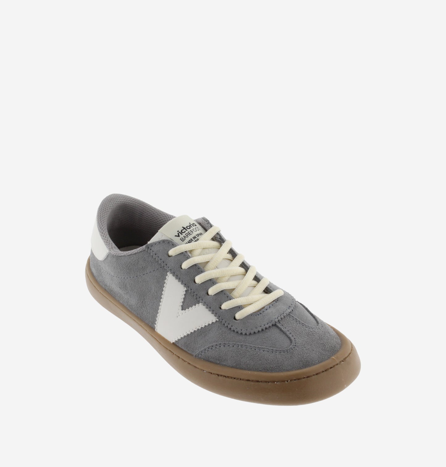 Victoria Barefoot Olmo, Cinza
