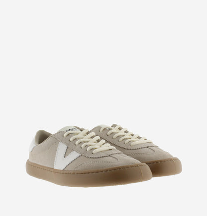 Victoria Barefoot Olmo, Bege