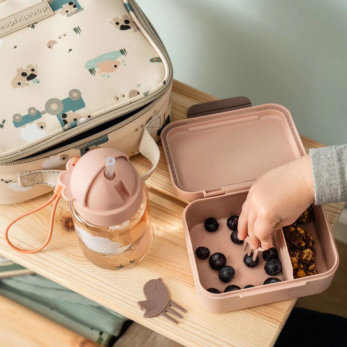 Caixa de snacks com mini garfo, Tiny Farm Powder