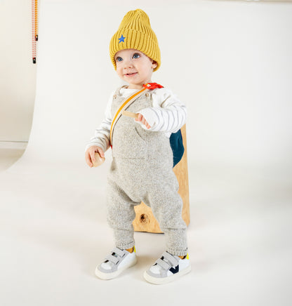 Victoria Oliver Pele e Contraste, Marinho