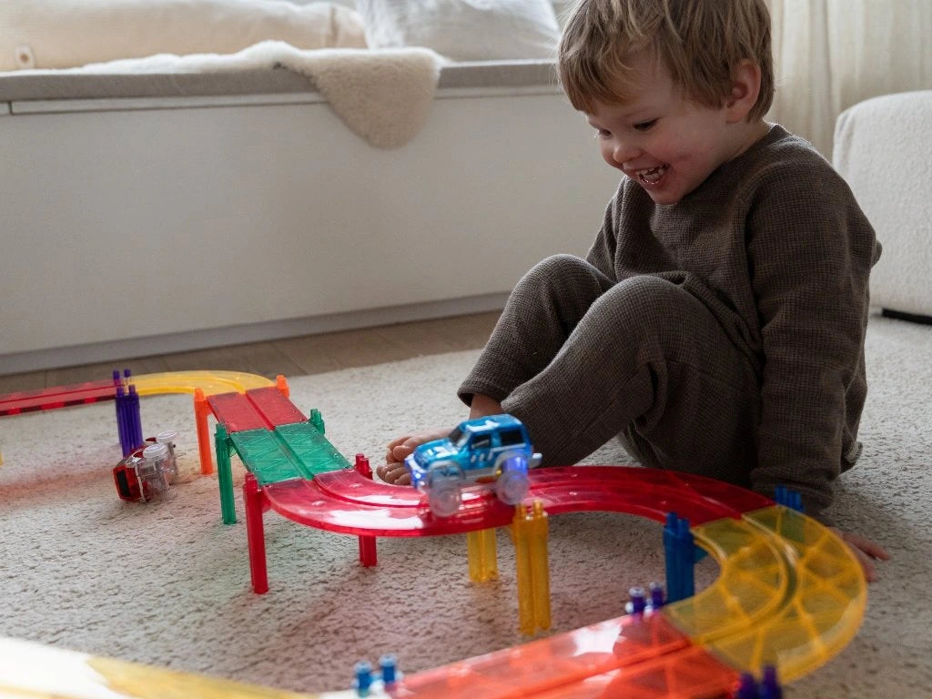 Magnetic Tiles - Pista de Carros Colorida 100 peças 