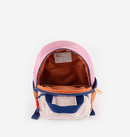 Mochila Perrito Rosa, Victoria