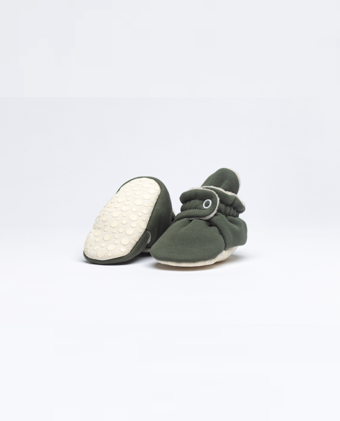 Zás Trás Baby Booties Fluffy, Olive Treat