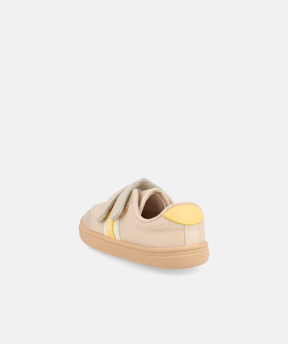 Blanditos Guppy, Sand