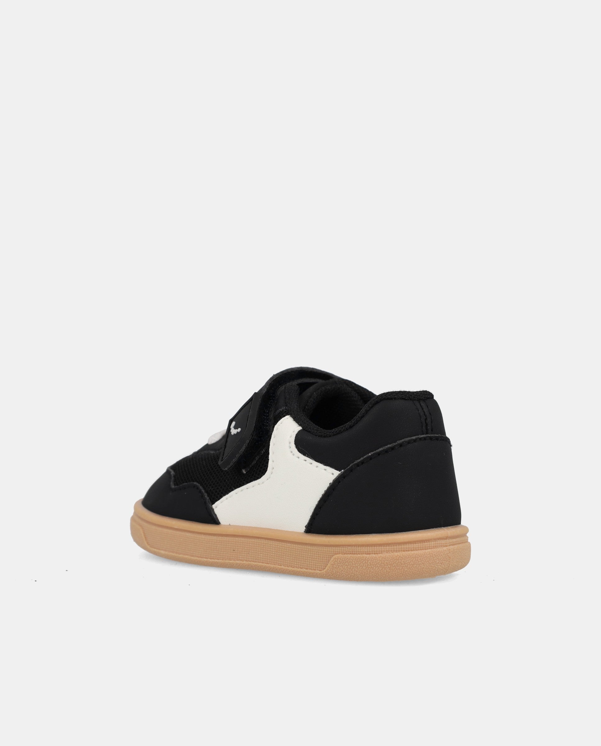 Blanditos Platy, Negro