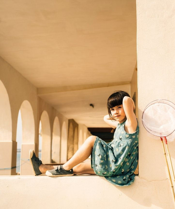 Igor Lona V. Kaki (medium)