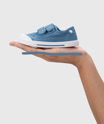 Igor Canvas V. Jeans