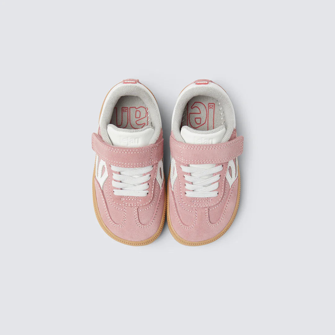 Lejan One, Rosa Pálido