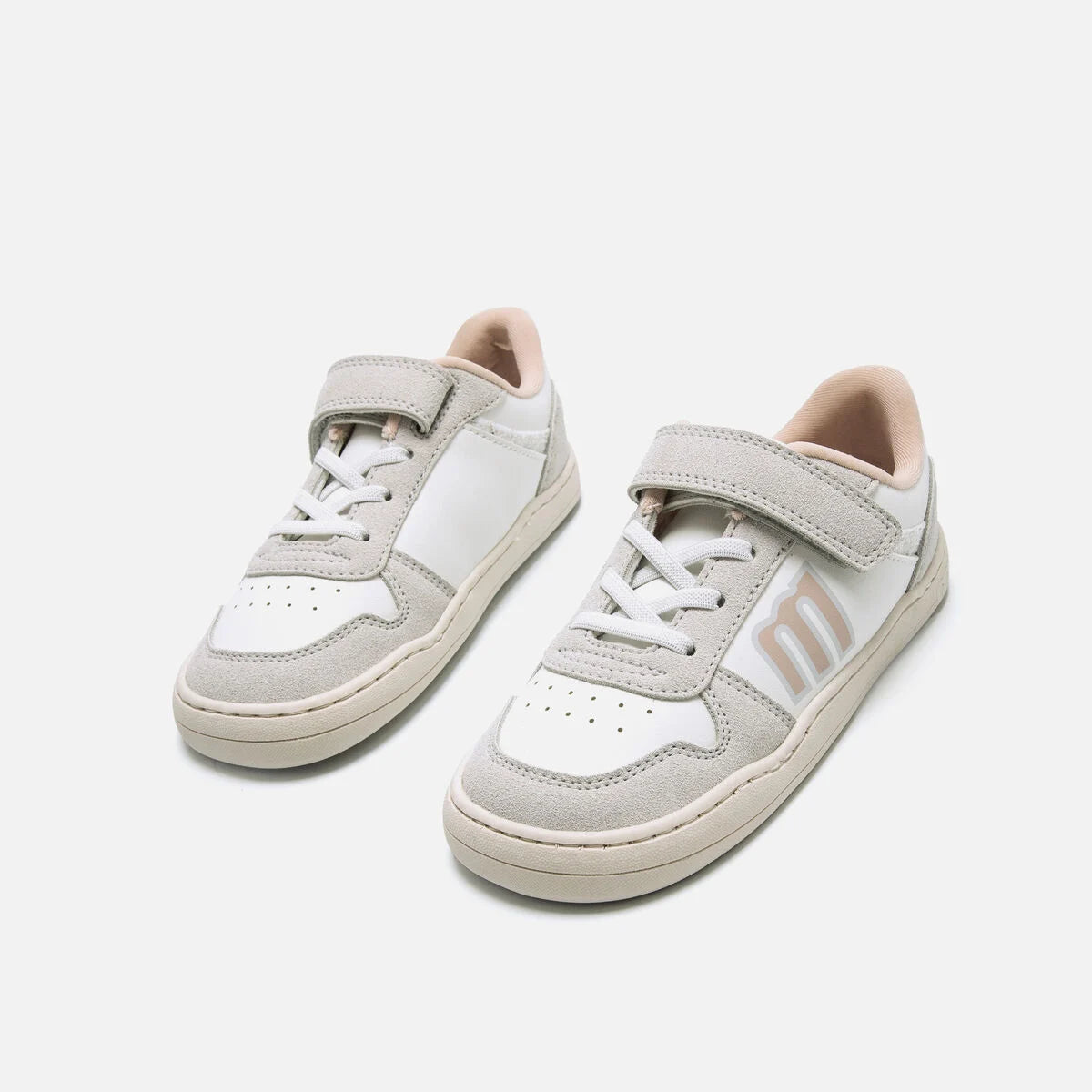 MTGN Mustang Free Plity, Off White