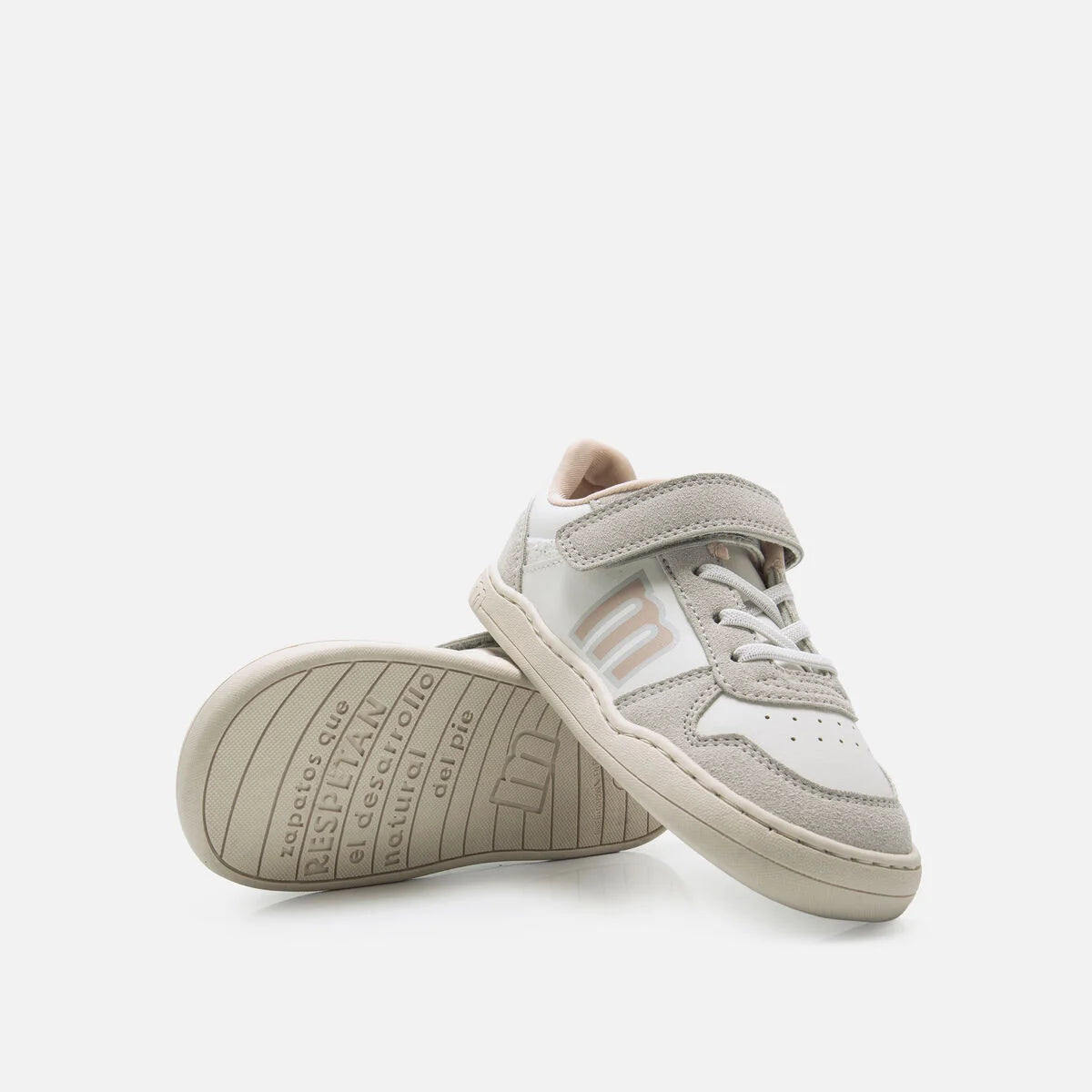 MTGN Mustang Free Plity, Off White