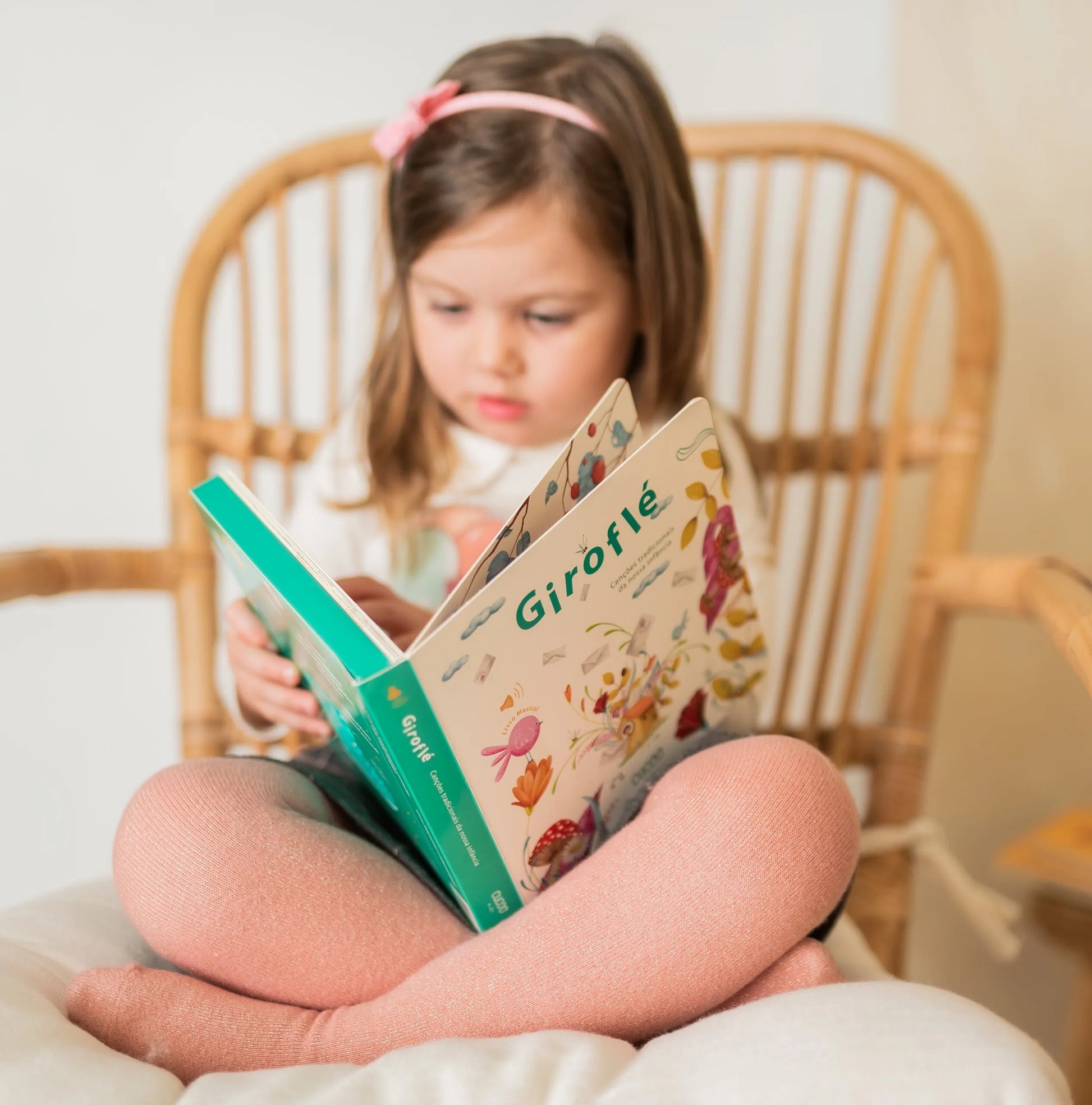 Giroflé - Canções tradicionais da nossa infância, Cucoo Kids