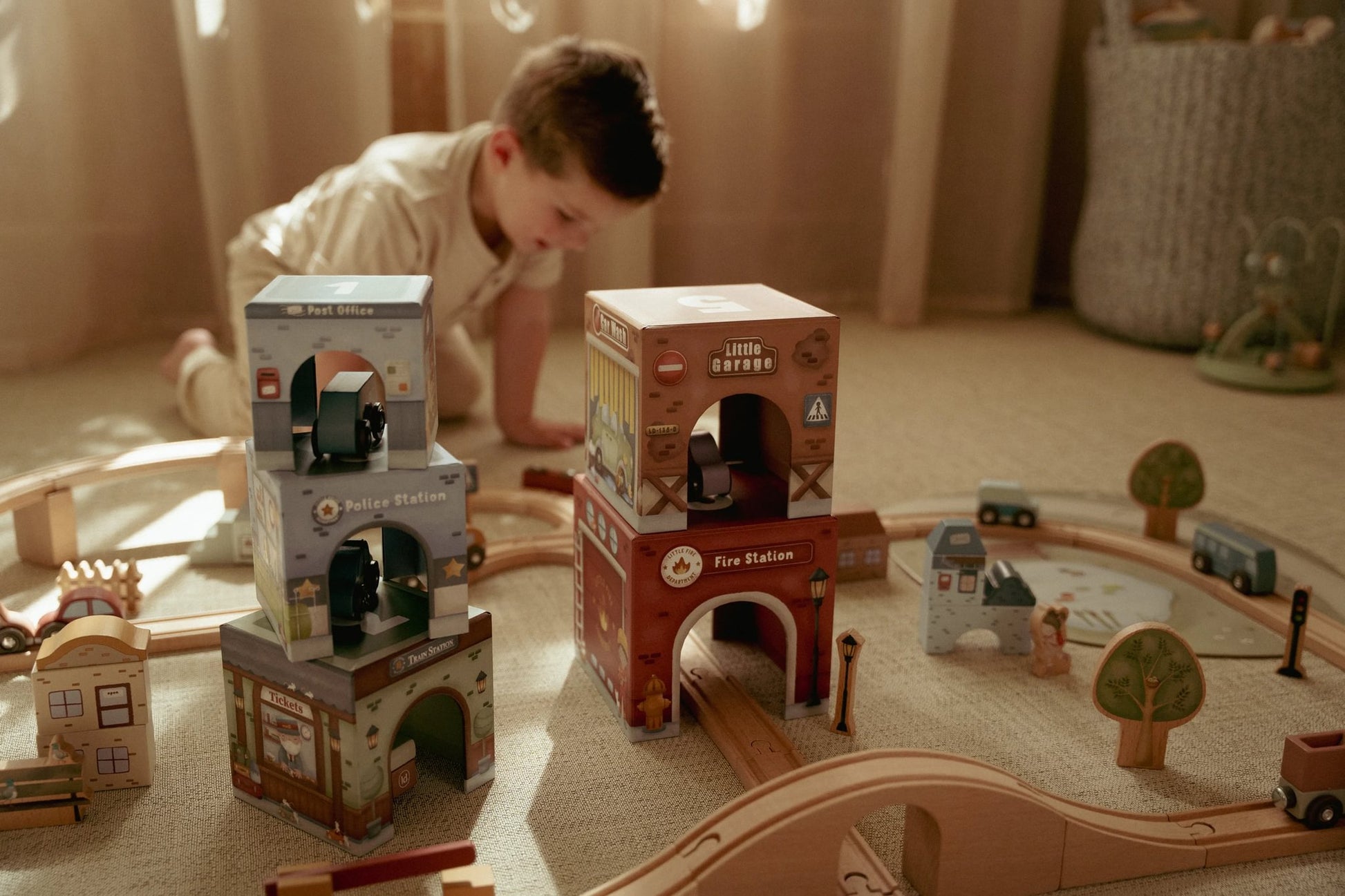 Cubos empilháveis com carros FSC, Little Dutch