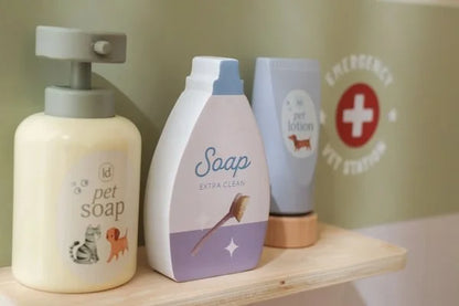 Clínica Veterinária, Little Dutch